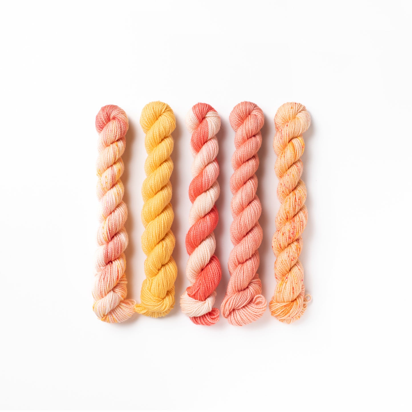 ピンク色のソックヤーンのセット