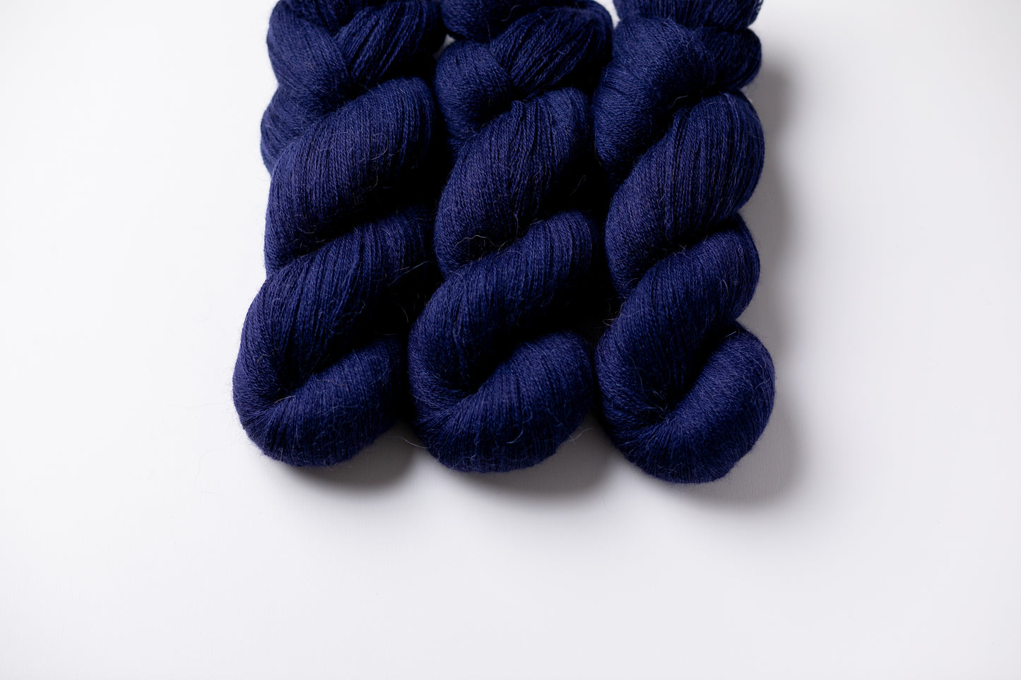 【Alpaca lace】Autumn's Footsteps Swarm of blue
