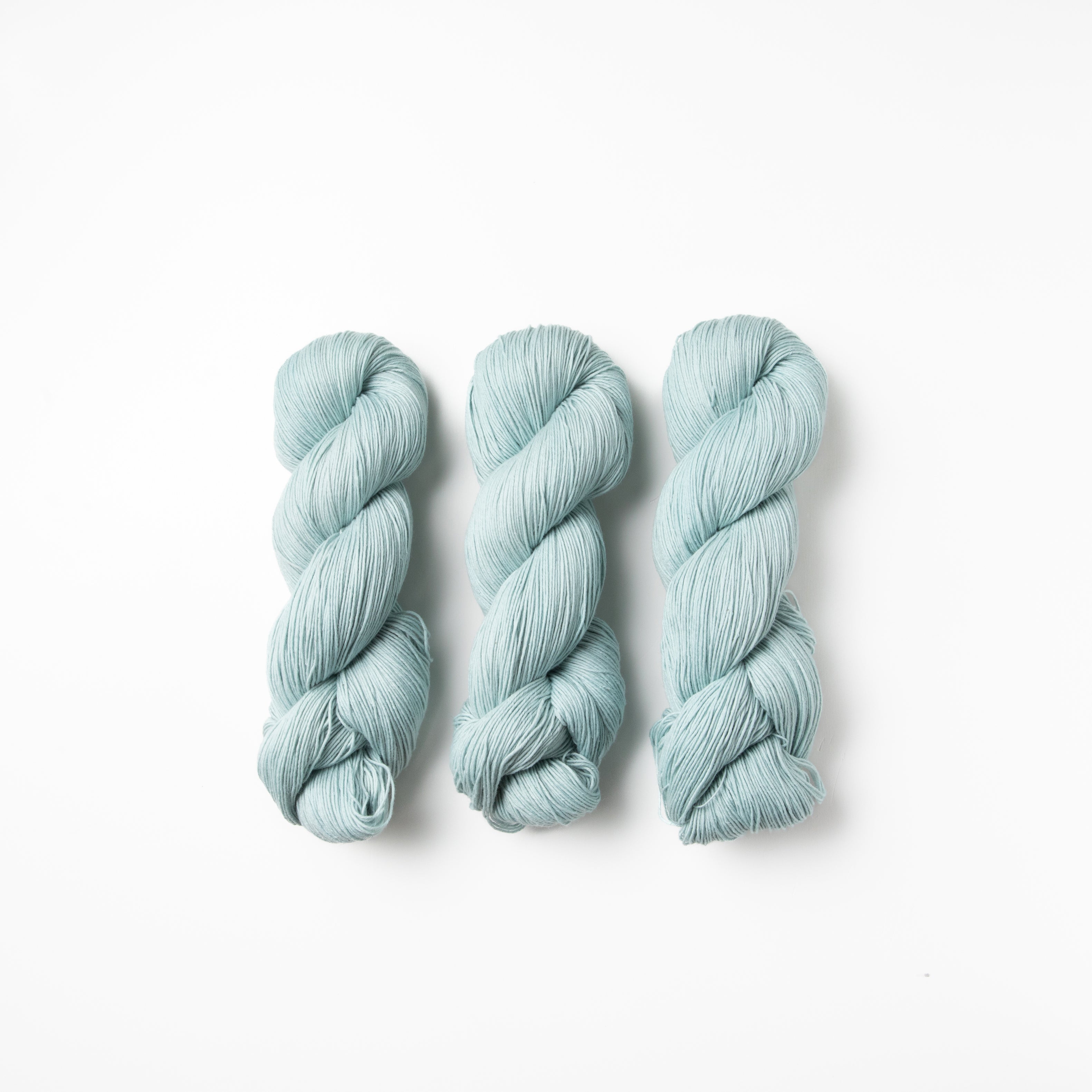 コットン – Bon voyage hand dyed yarn