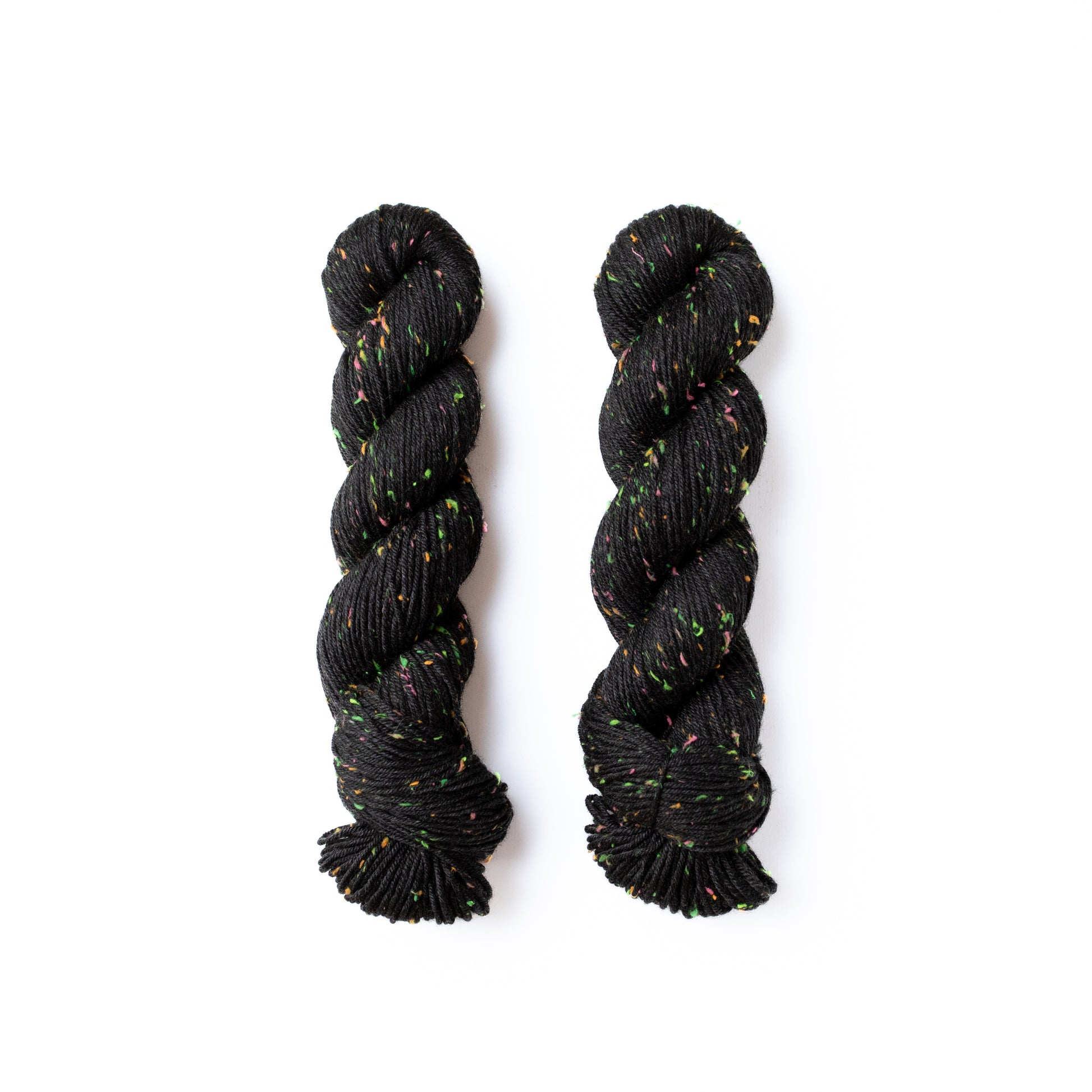 ネップの手染め糸