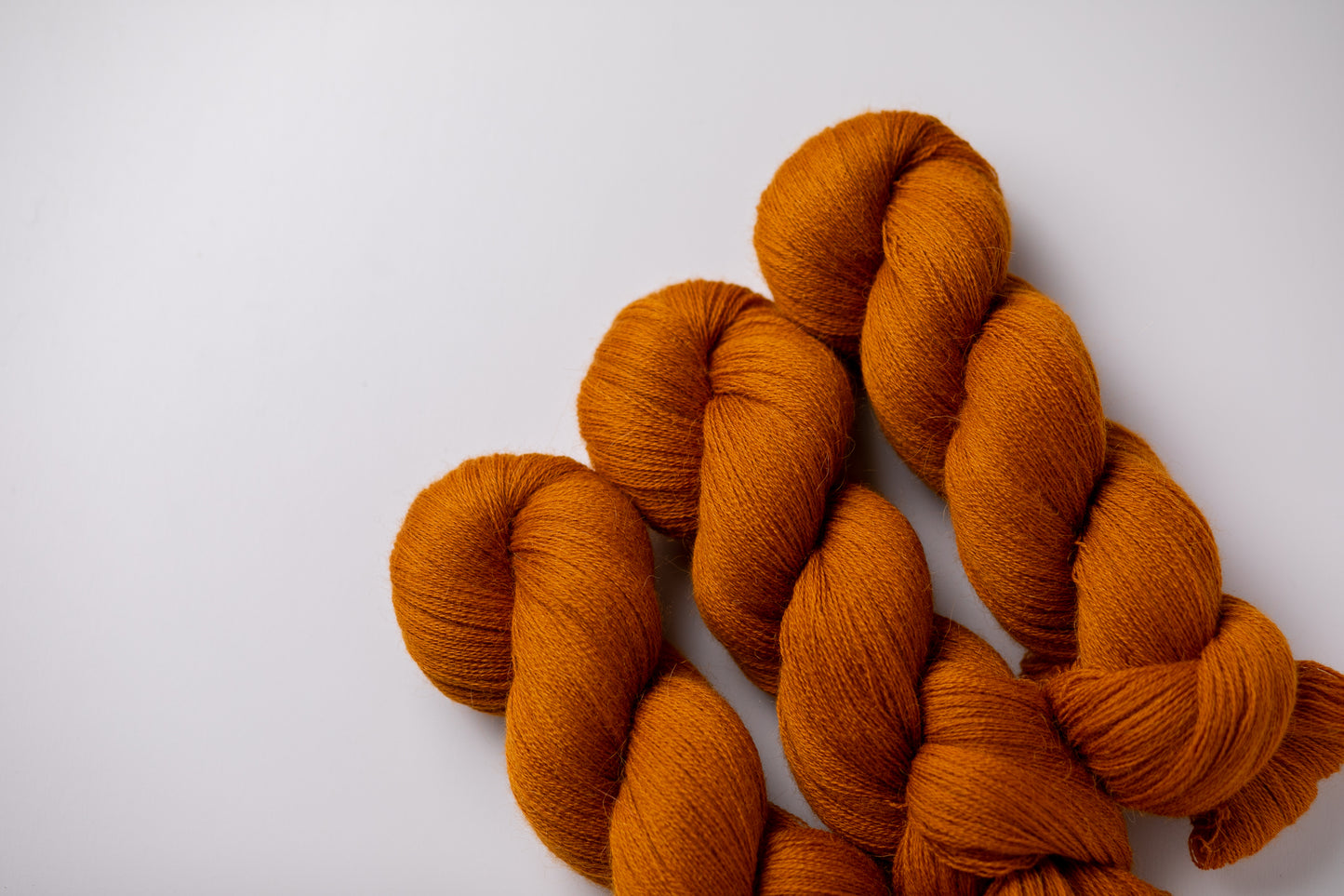 【Alpaca lace】Autumn's Footsteps　Autumn wind