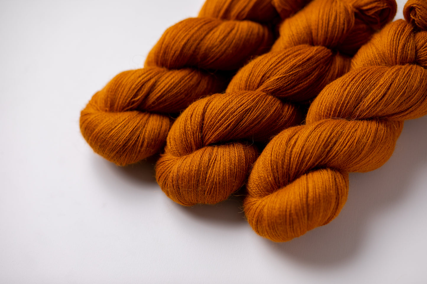 【Alpaca lace】Autumn's Footsteps　Autumn wind