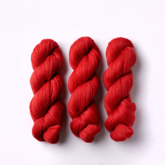赤の毛糸